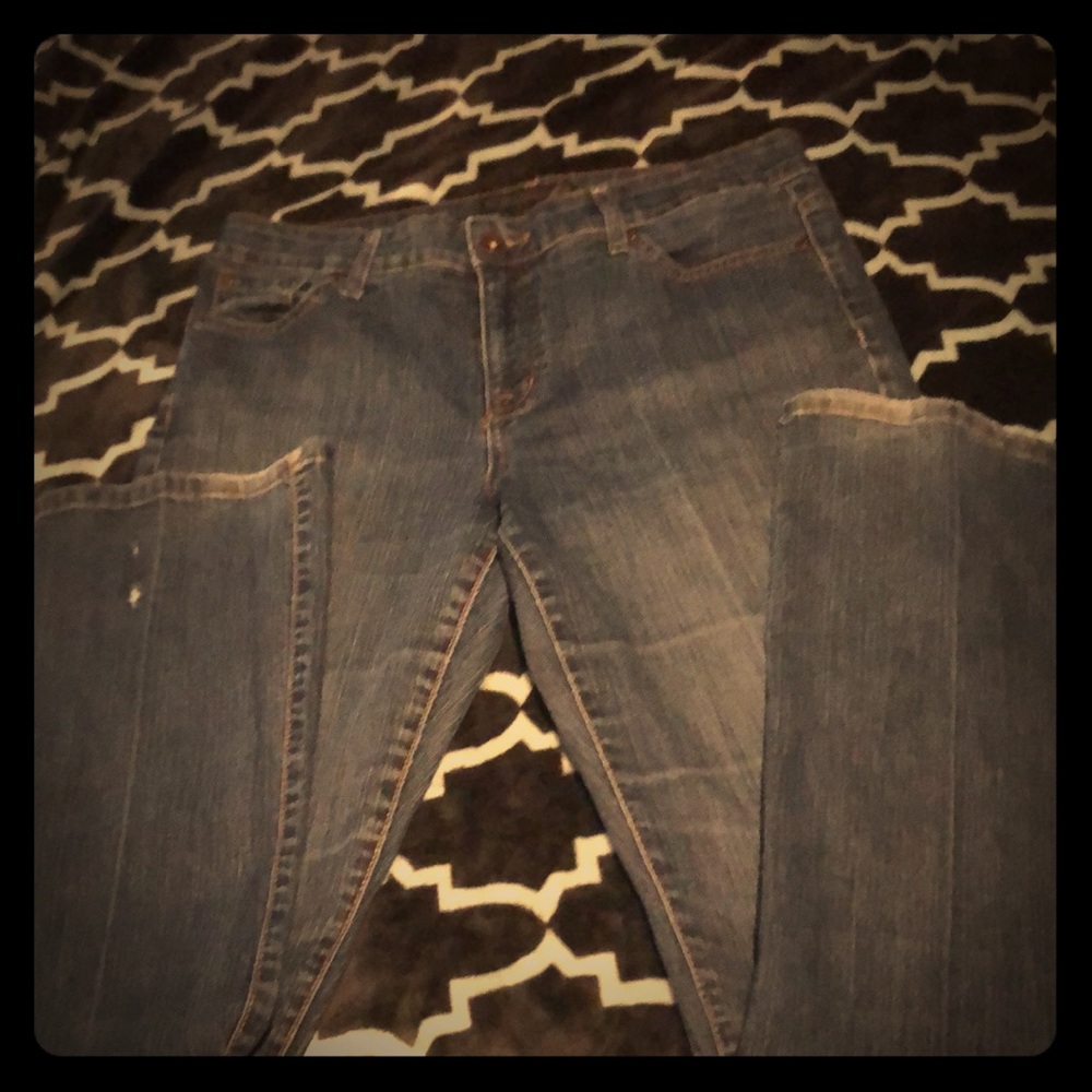 💸 BOGO 💸 Nine West Sams Arielle denim jeans